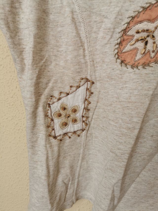 Camiseta chica talla 38.