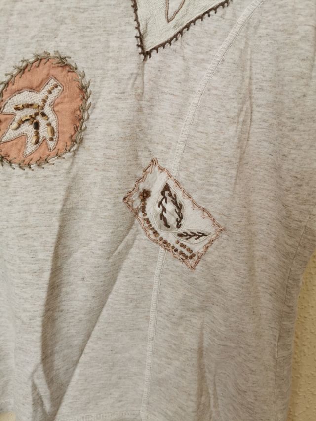 Camiseta chica talla 38.