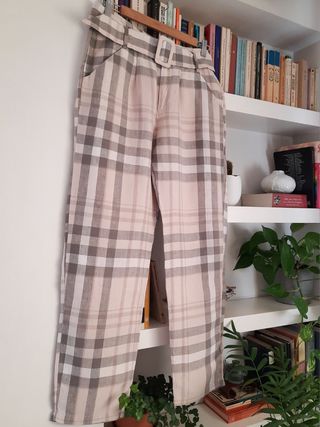 Pantalones de lino Mango