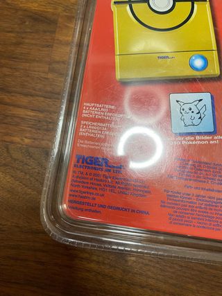 Pokedex Deluxe Tiger Hasbro 2001 Pokemon *BLISTER*