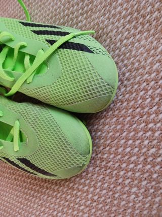 botas fútbol de tacos