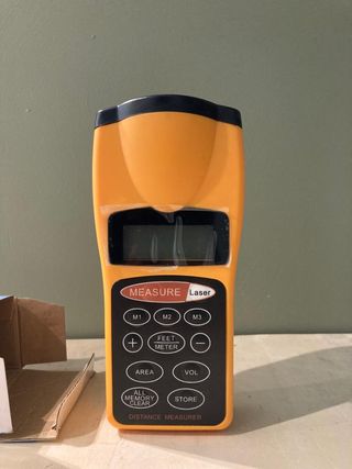 Misuratore ultrasonico laser