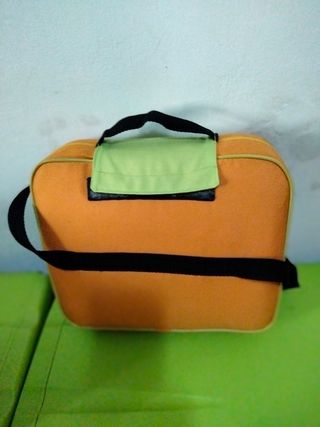 trona de viaje niños se agarra a las sillas