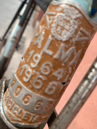 BICICLETA muy ANTIGUA