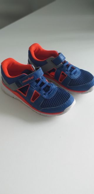 zapatillas para campamento.