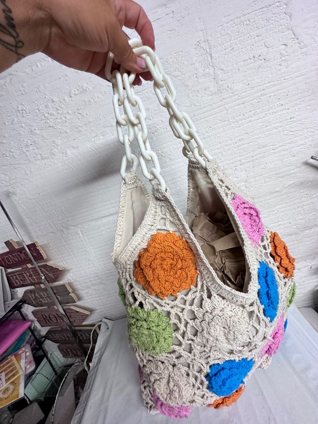 Bolso GANCHILLO NUEVO STRADIVARIUS