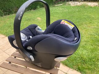 Silla de coche Cybex con base Q ISize