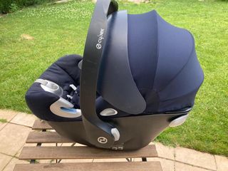 Silla de coche Cybex con base Q ISize