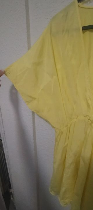 vestido amarillo zara