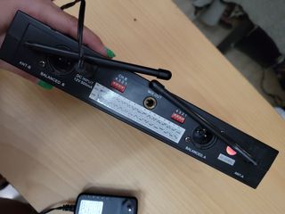 Base para conectar micros inhalambricos