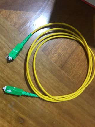 Lote de cables fibra óptica, dsl, puertos, tv…