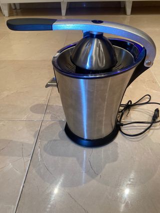 Exprimidor de cítricos eléctrico, marca PRINCESS