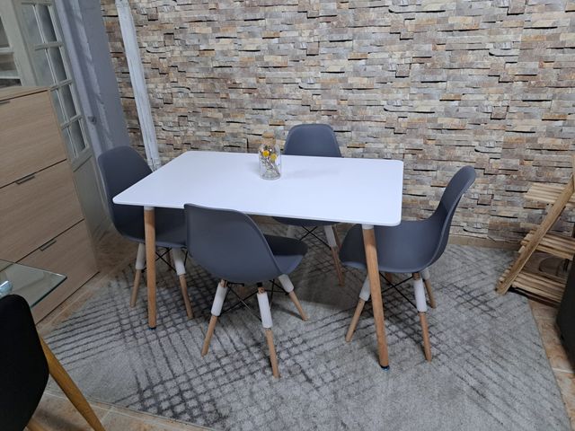 JUEGO  DE COMEDOR Y COCINA NORDIKO