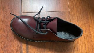 Zapatos oxford de cuero granate