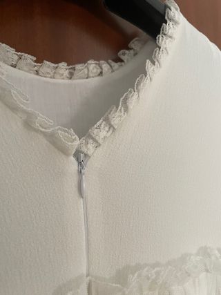VESTIDO COMUNION modelo VISINAde la firma PETRITAS