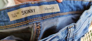 Pantalón vaquero corto niño