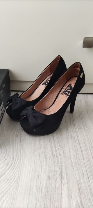 zapatos negros Xti