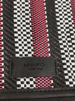 LOTE DE BOLSO Y MOCHILA MISAKO