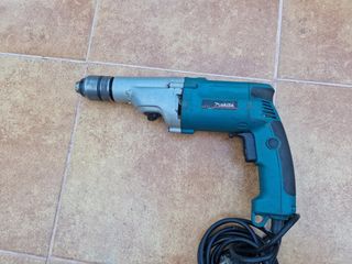 TALADRO MAKITA HP2051