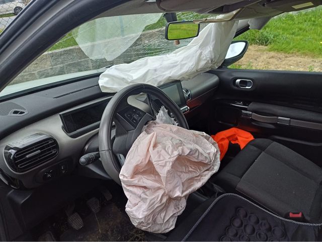 DESPIECE CITROEN C4 CACTUS 2015