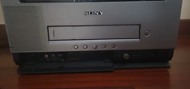 Sony kv14fve1 14 pulgadas combi vhs