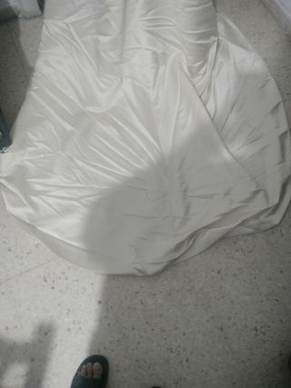 traje de novia lo rebajo a 100 euros 