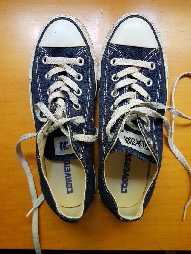 Zapatillas Converse.