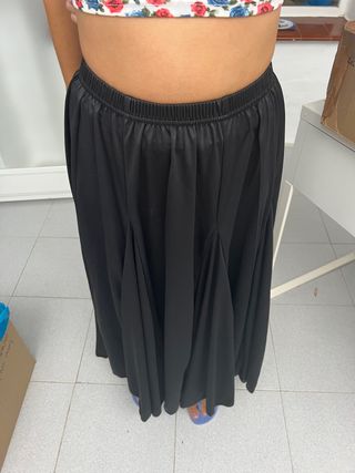 Falda negra de baile 