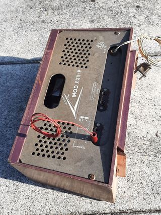 RADIOS  AÑOS 60 (2RADIOS)