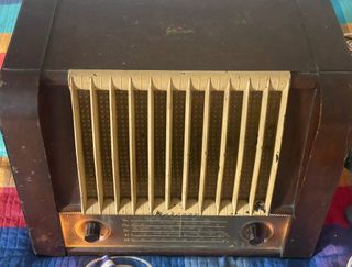 RADIOS  AÑOS 60 (2RADIOS)