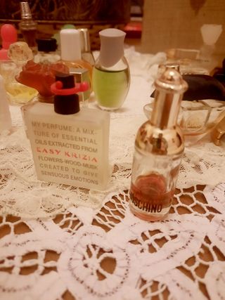 Profumi miniature vintage più 2 in  🎁