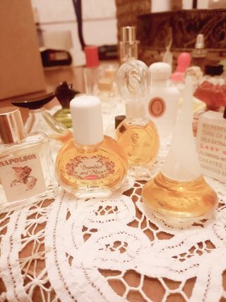 Profumi miniature vintage più 2 in  🎁