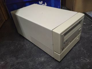 HP SureStore Tape 2000