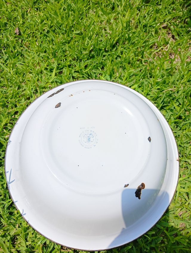 Catino in ferro smaltato