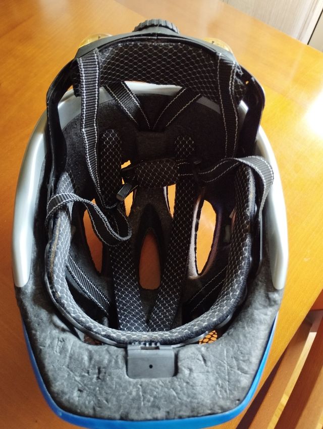 casco para bici o patinete niño