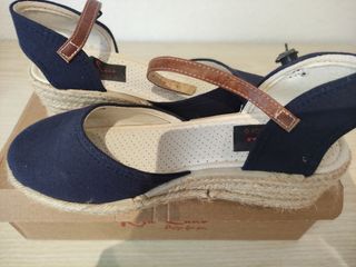Sandalias de esparto con pulsera