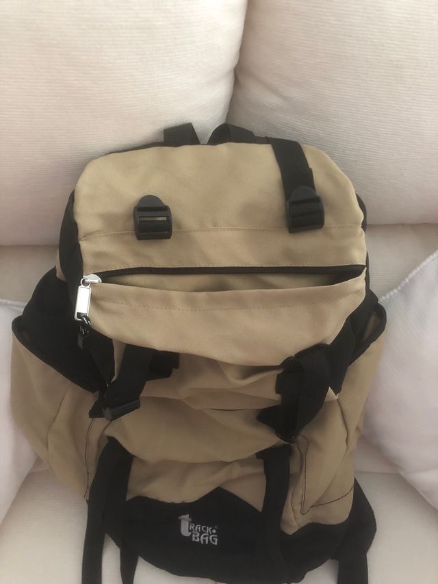 Mochila sin estrenar con mucha capacidad viajar