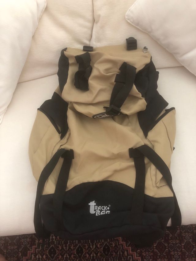 Mochila sin estrenar con mucha capacidad viajar