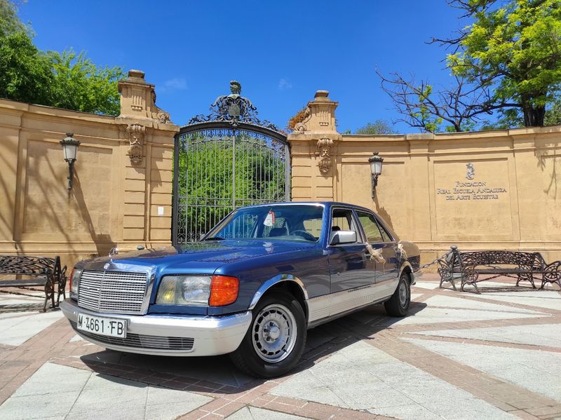 Mercedes-Benz Clase SE 280 1982 - foto 1