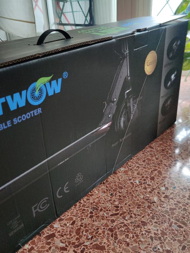 Caja Patinete Eléctrico EtWow Gt