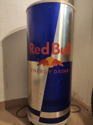 CHOLLO!! NEVERA REDBULL