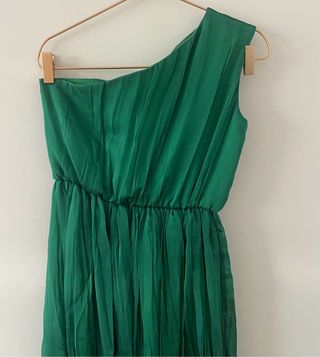 Vestido largo asimétrico verde