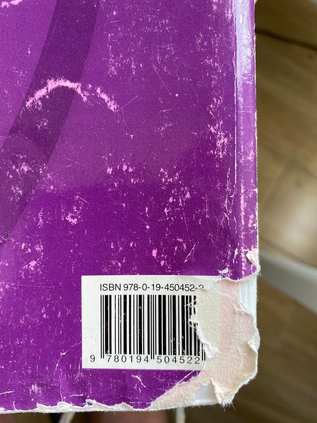 Solutions. Intermediate. Second edition