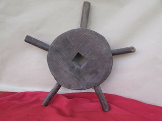 Timón antiguo castaño macizo rústico 46 cms