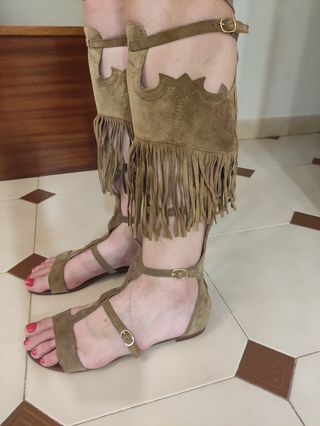 Sandalias romanas altas Ash