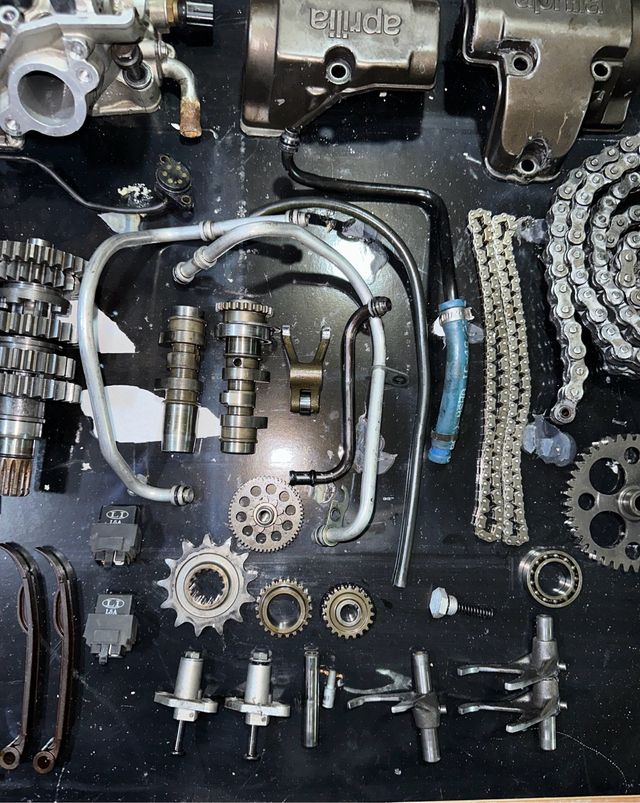 Lote Aprilia sxv 550