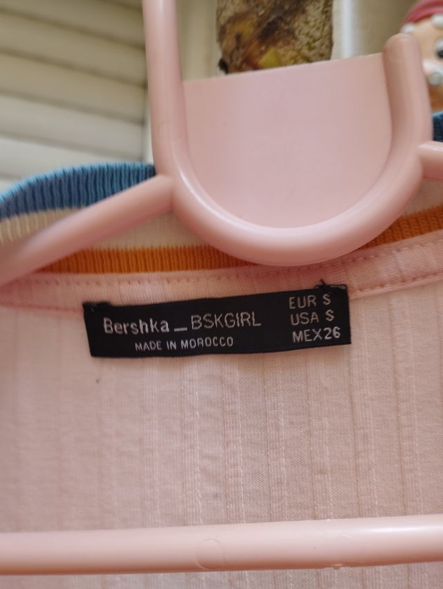 Bershka camiseta de manga corta