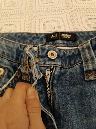 Pantalón vaquero Armani jeans recto hip hop