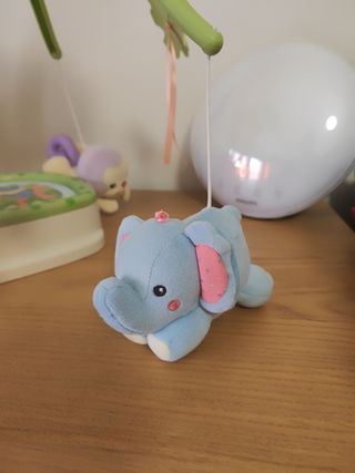 Lámpara con música para dormir al bebé