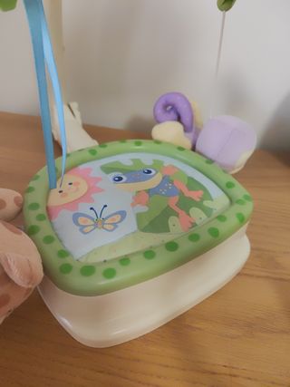 Lámpara con música para dormir al bebé